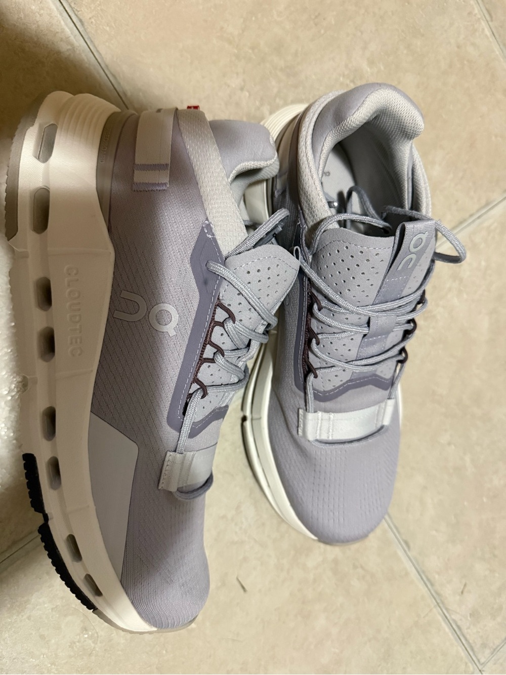 On Running Men’s Athletic Shoes in Light Gray and White
